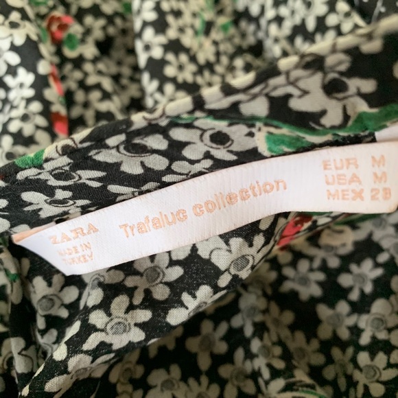 Zara Ruffled Top - Picture 3 of 3